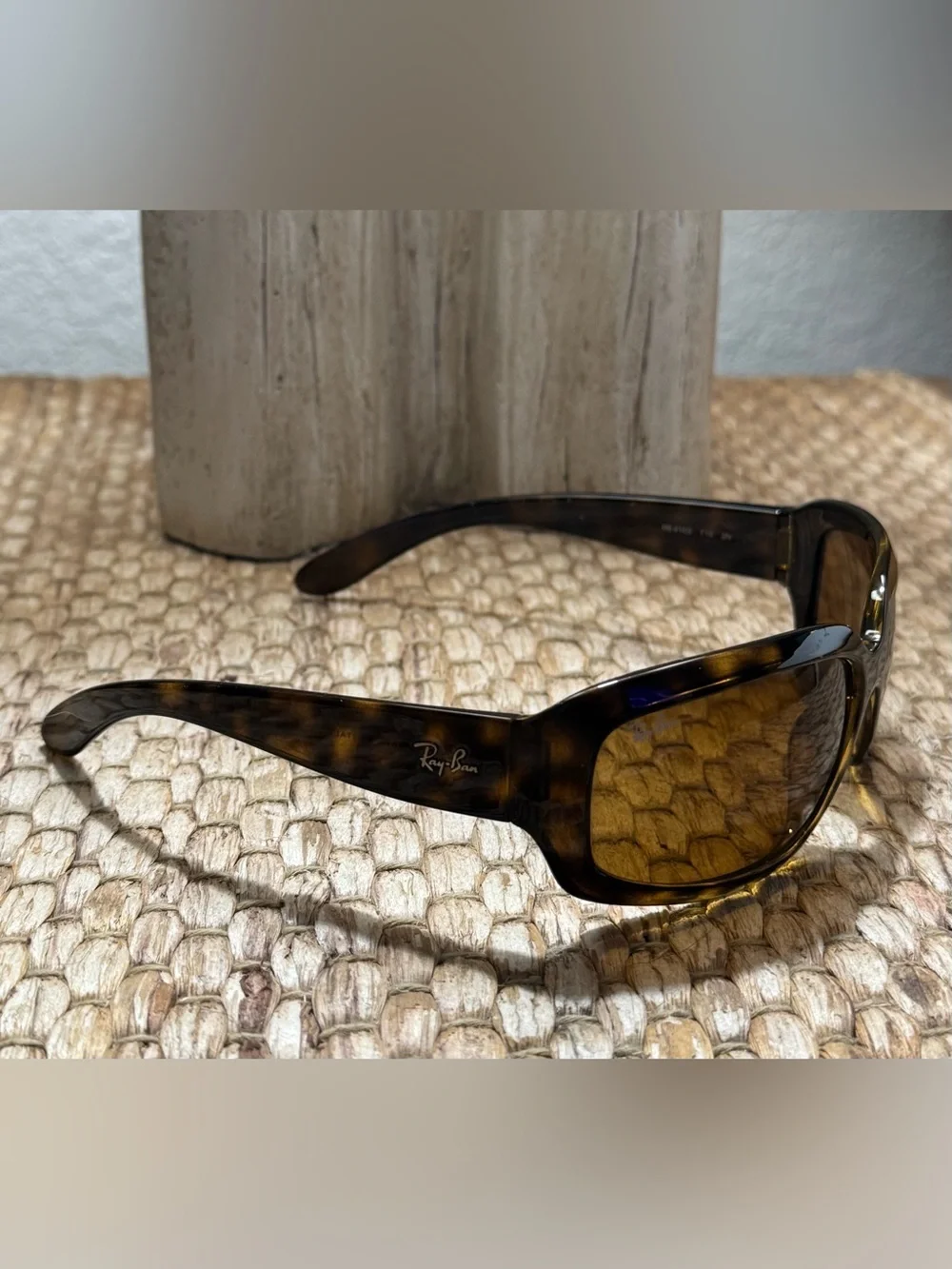 Women’s Ray Ban Sunglasses RB 4102/710/3N Made In Italy Tortoise